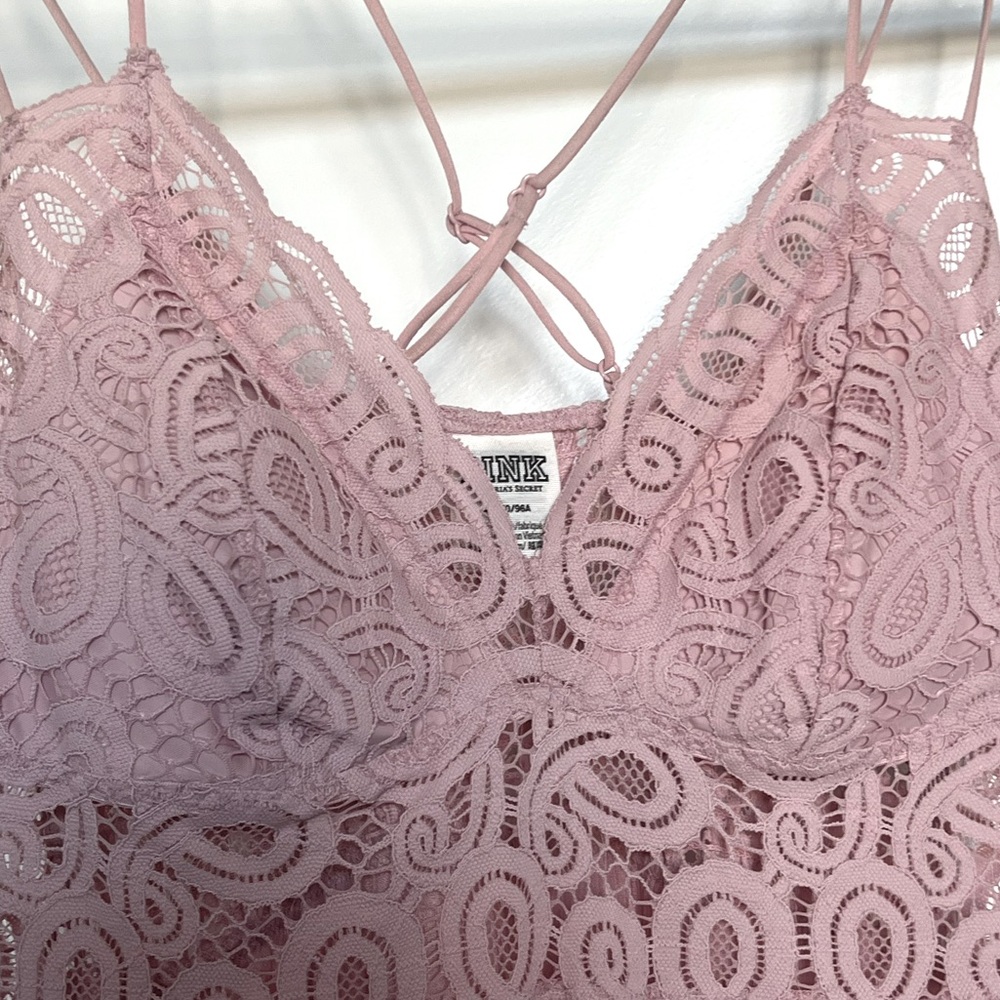 Victoria Secret Dress. - Picture 2 of 4